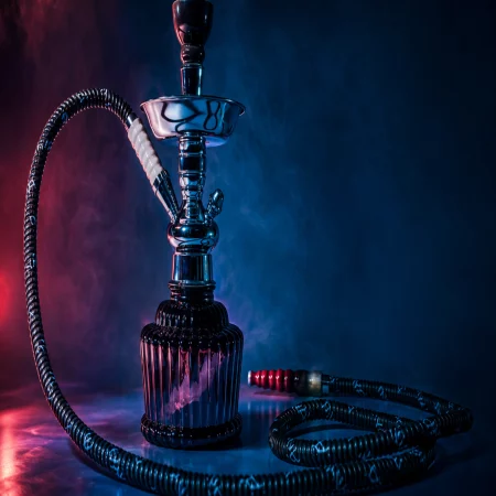 Pourquoi vérifier la stabilité du vase avant de choisir une chicha à Lyon ?